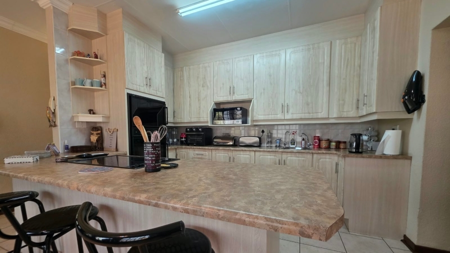 4 Bedroom Property for Sale in Cashan North West